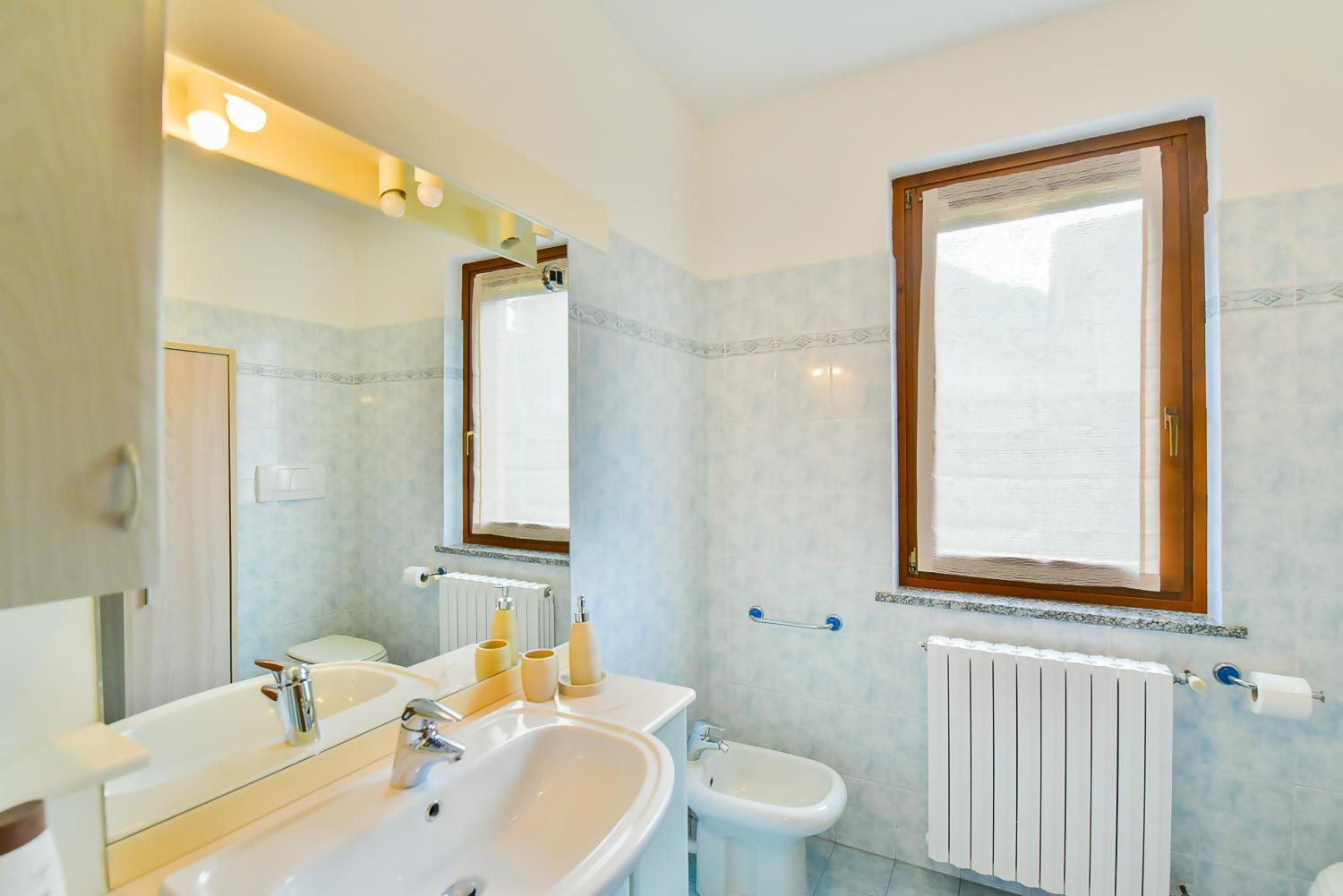 Jane E Jolie Holiday Home Private Swimming Pool 발브로나 외부 사진