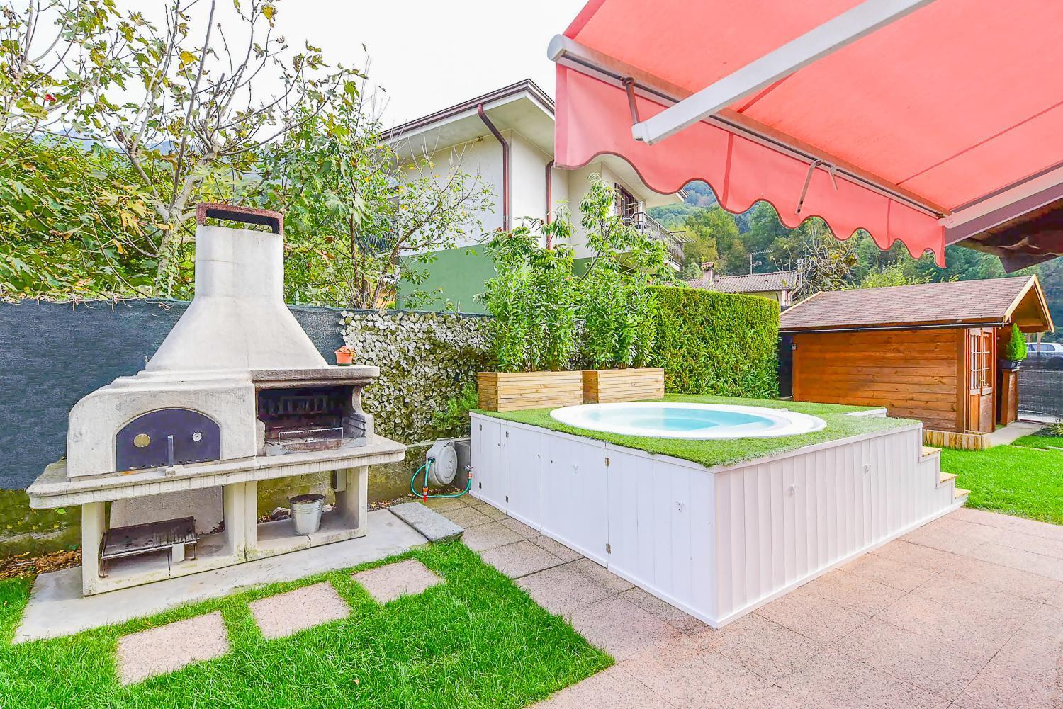 Jane E Jolie Holiday Home Private Swimming Pool 발브로나 외부 사진