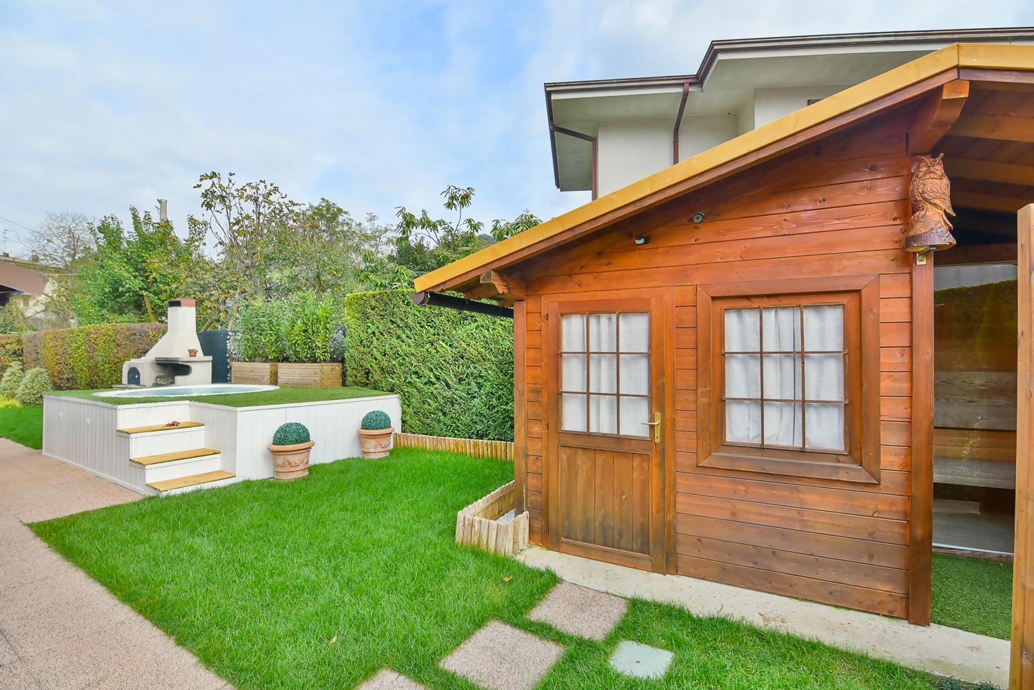 Jane E Jolie Holiday Home Private Swimming Pool 발브로나 외부 사진